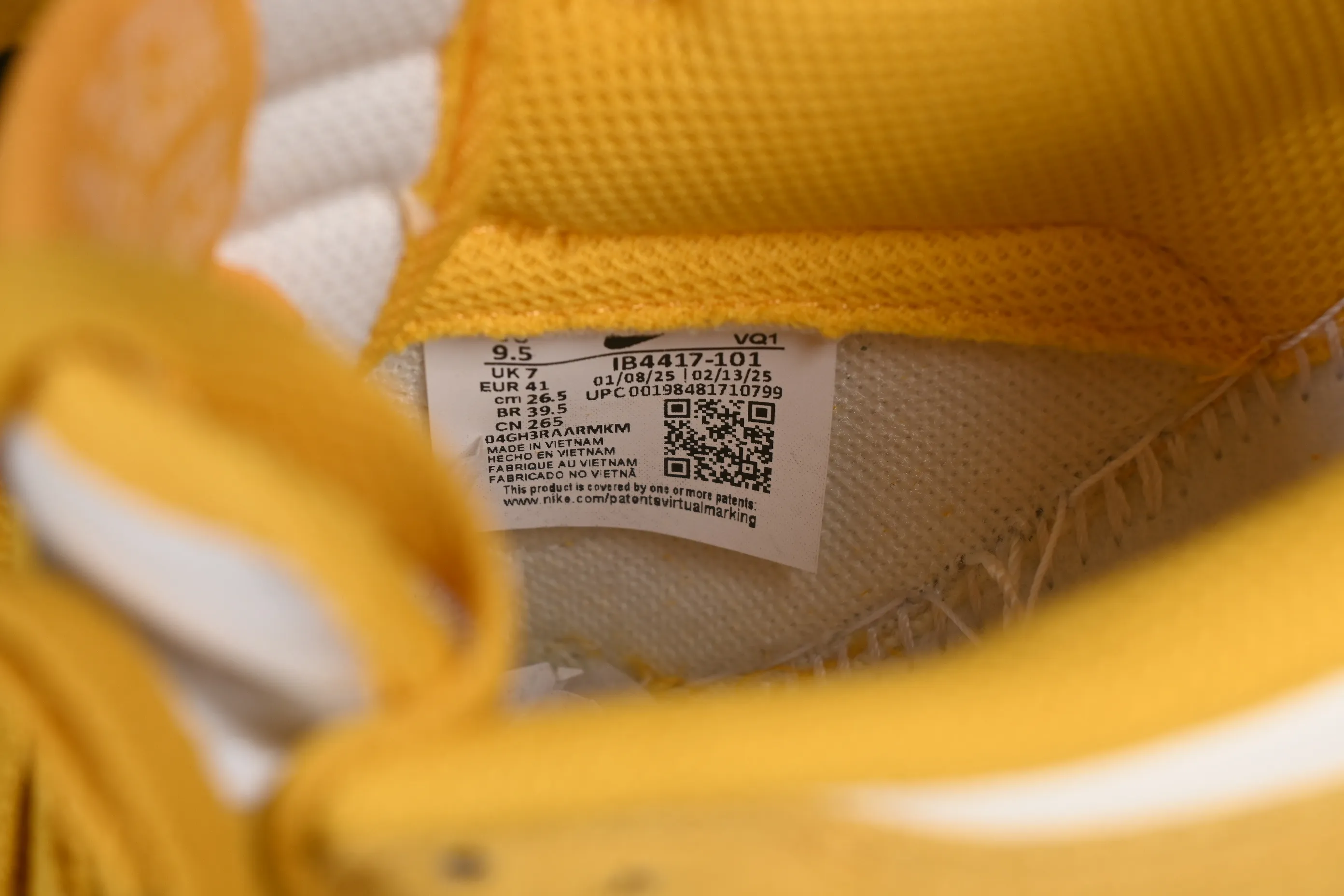 All Categories Nk SB Dunk Series Nk SB Dunk Low Low-top sneakers Nike SB Dunk Low Year of the Horse White and Yellow Low-top casual sneakers IB4417-101